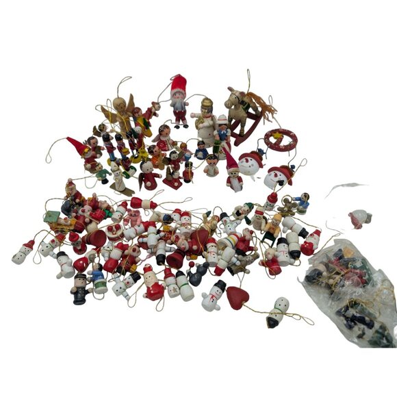 Vtg Bundle Wood & resin? Christmas Tree Ornaments small Figurines - Picture 11 of 16
